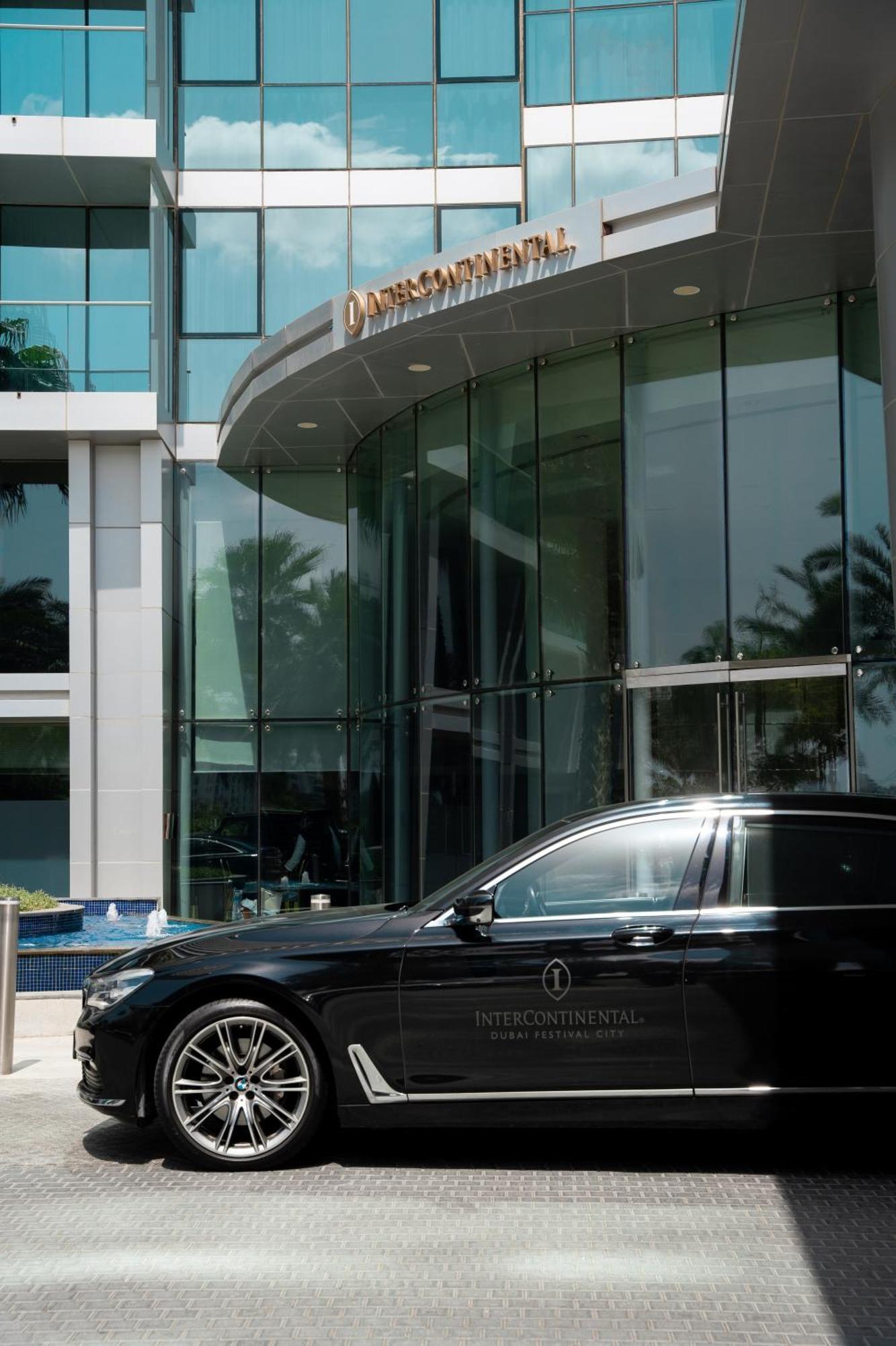 Intercontinental Residence Suites Dubai Festival City By Ihg Exteriér fotografie The entrance of the hotel